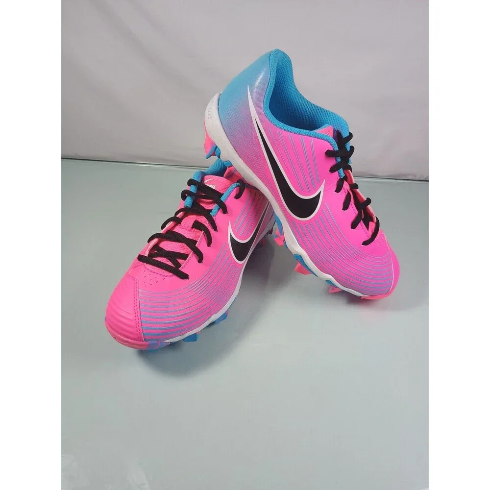 Nike fastflex cleats Size US  5.5y